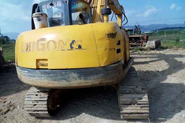 云南出售转让二手8076小时2011年柳工908C挖掘机