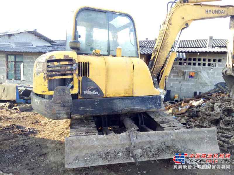 云南出售转让二手9528小时2006年现代R60挖掘机