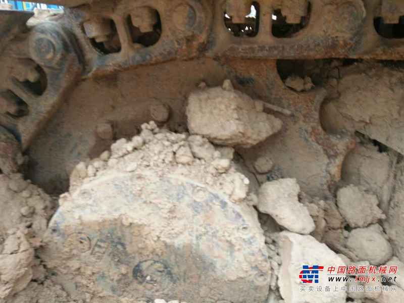 陕西出售转让二手7000小时2010年龙工LG6085挖掘机