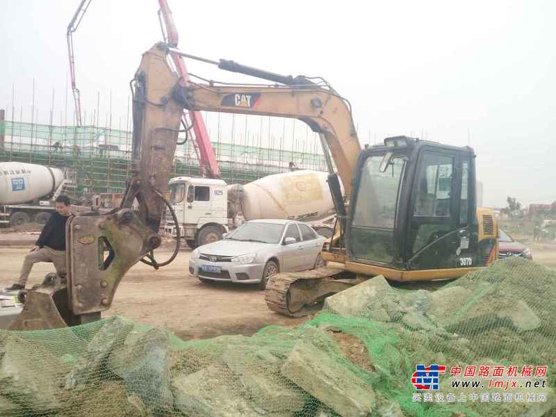 陕西出售转让二手4500小时2010年卡特彼勒307D挖掘机