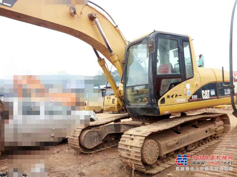 云南出售转让二手10000小时2008年卡特彼勒320C挖掘机