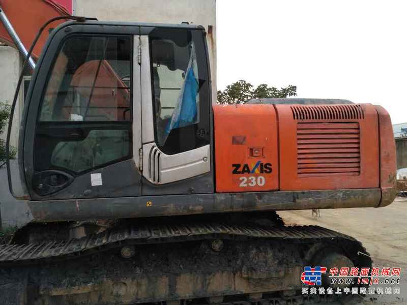 江西出售转让二手9479小时2010年日立ZX200挖掘机