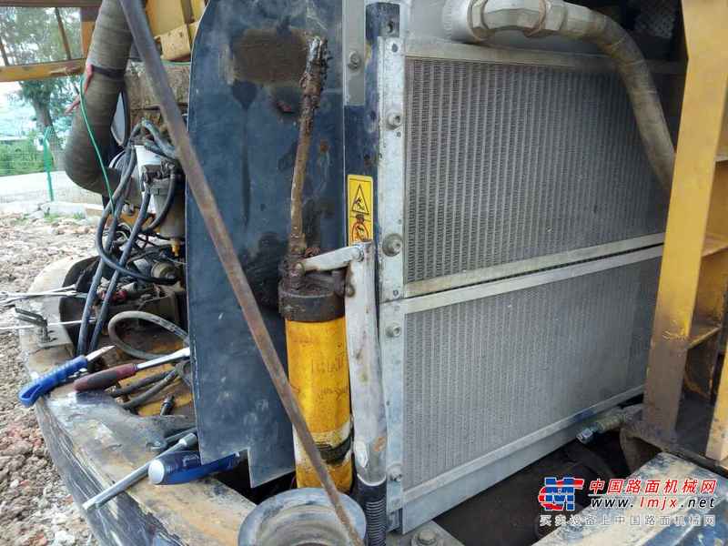 云南出售转让二手6808小时2011年福田雷沃FR65挖掘机