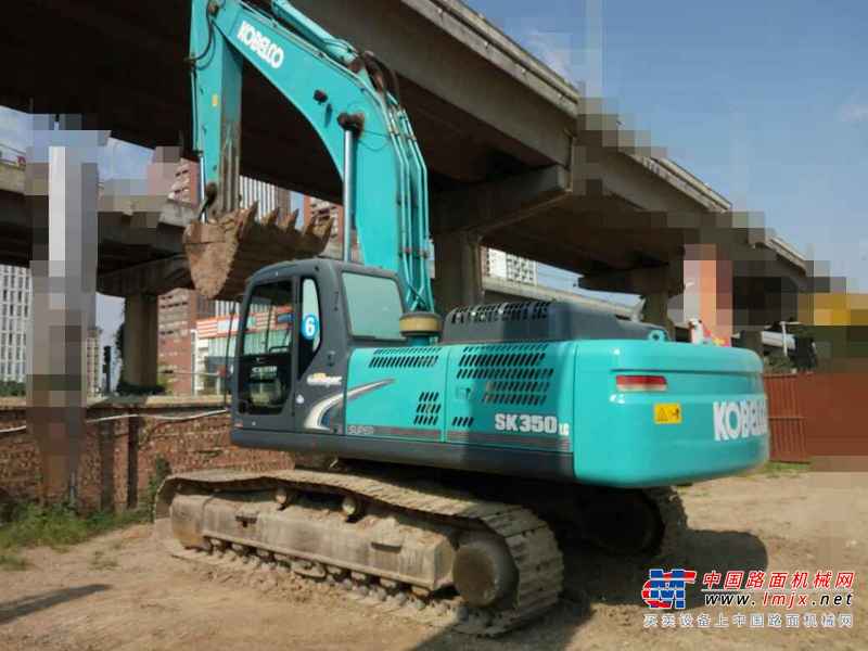 云南出售转让二手5300小时2014年神钢SK350LC挖掘机