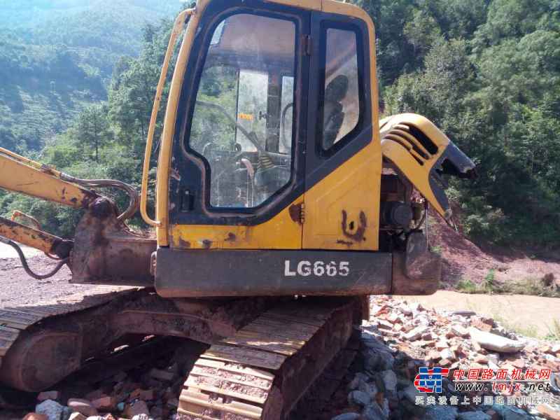 云南出售转让二手6000小时2012年临工LG660挖掘机