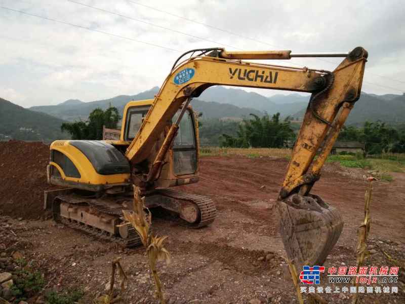 云南出售转让二手6848小时2010年玉柴YC85挖掘机