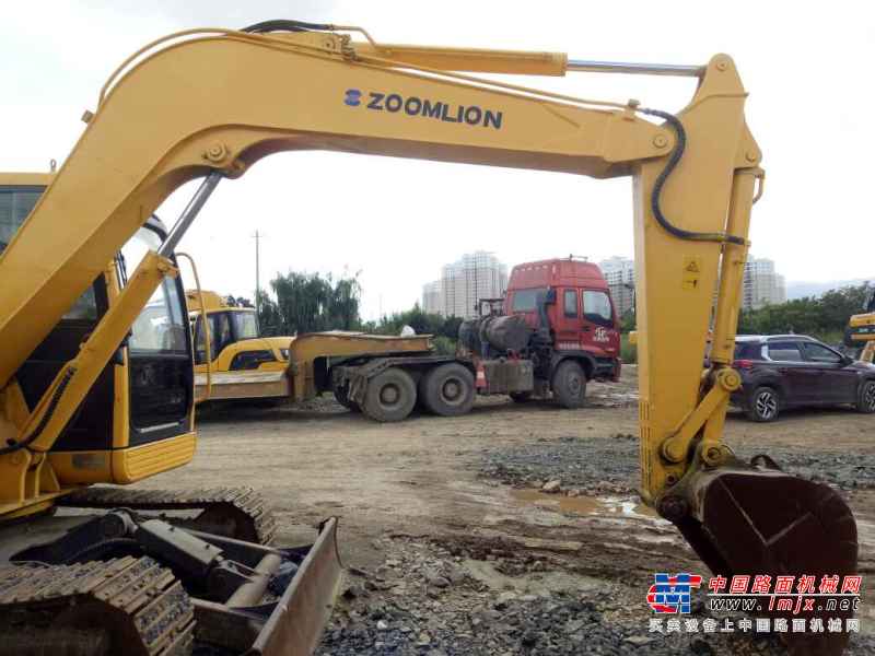 云南出售转让二手1890小时2010年中联重科ZE80E挖掘机