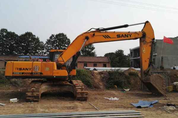 陕西出售转让二手7000小时2010年三一重工SY235C挖掘机