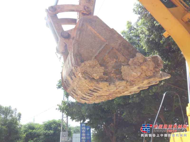 云南出售转让二手2400小时2013年福田雷沃FR150挖掘机