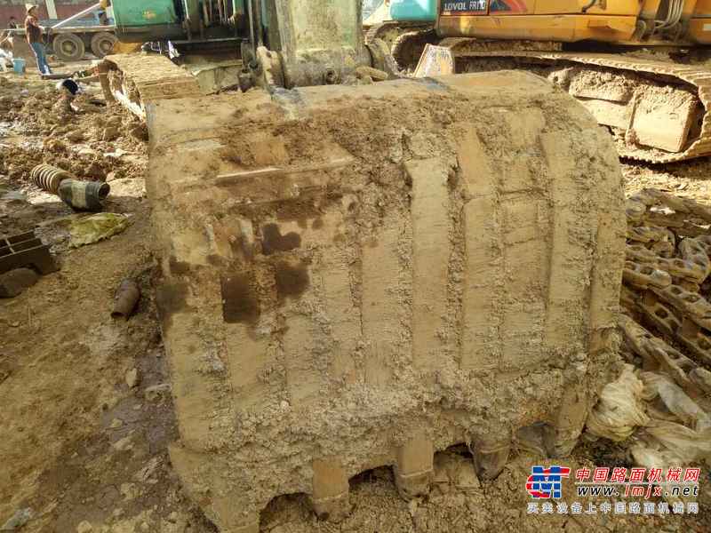 云南出售转让二手15229小时2009年神钢SK210LC挖掘机