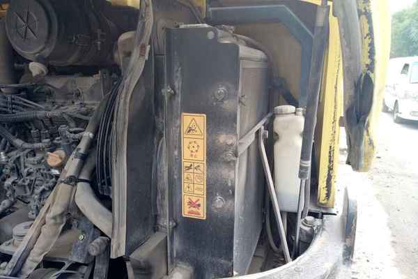 山西出售转让二手4680小时2011年现代R60挖掘机