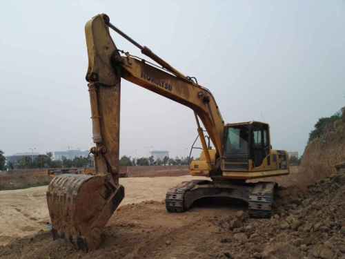 陕西出售转让二手7000小时2010年小松PC240挖掘机