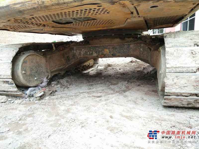 云南出售转让二手9160小时2010年龙工LG6060挖掘机