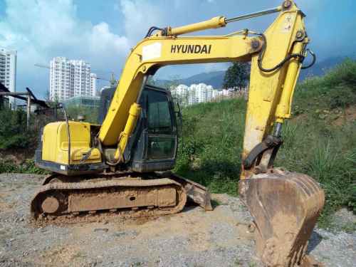 云南出售转让二手6854小时2013年现代R80挖掘机