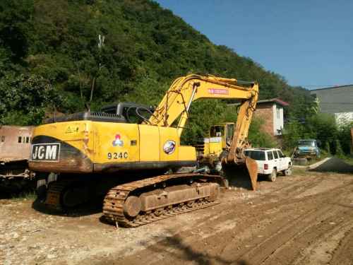 陕西出售转让二手5000小时2010年山重建机JCM921C挖掘机