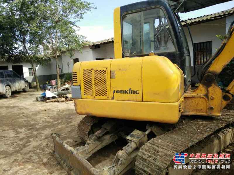 云南出售转让二手6000小时2010年龙工LG6060挖掘机