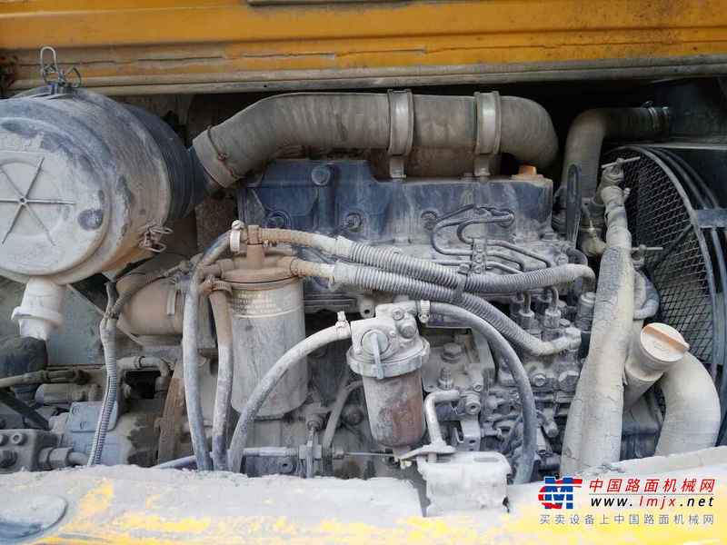 山西出售转让二手8000小时2010年龙工LG6060挖掘机