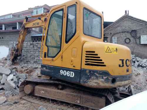 山西出售转让二手3000小时2014年山重建机JCM906D挖掘机