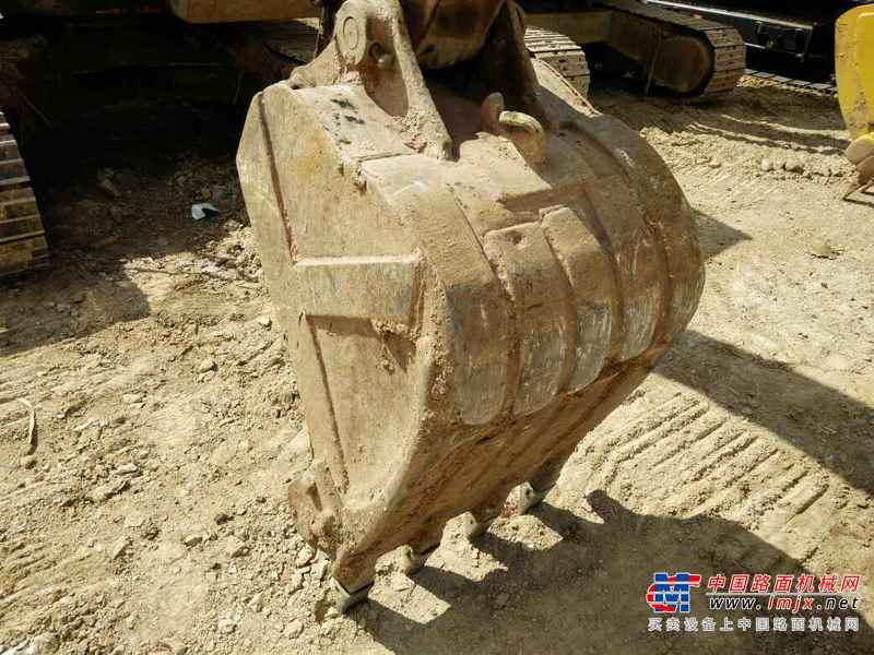 云南出售转让二手14500小时2005年日立EX60挖掘机