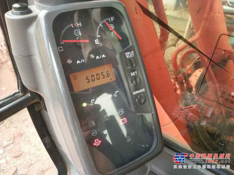 云南出售转让二手5005小时2011年日立EX120挖掘机