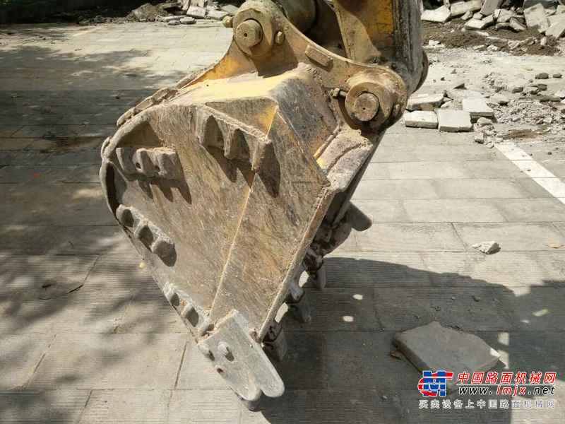 云南出售转让二手6641小时2012年住友SH75X挖掘机
