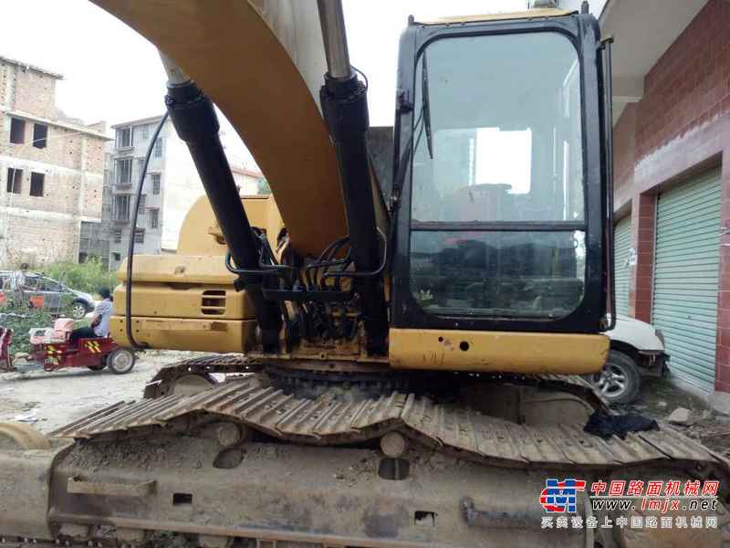 江西出售转让二手5600小时2013年卡特彼勒320D挖掘机