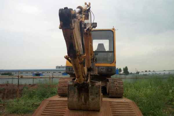 陕西出售转让二手3500小时2010年临工LG660挖掘机