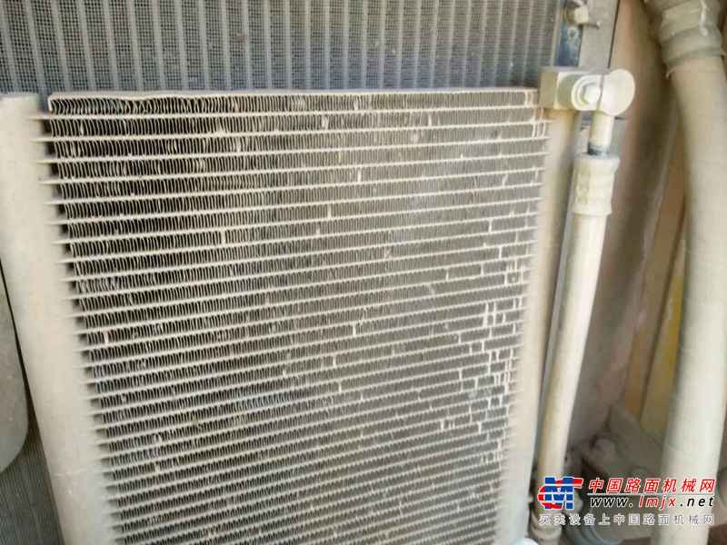 云南出售转让二手10392小时2011年小松PC60挖掘机