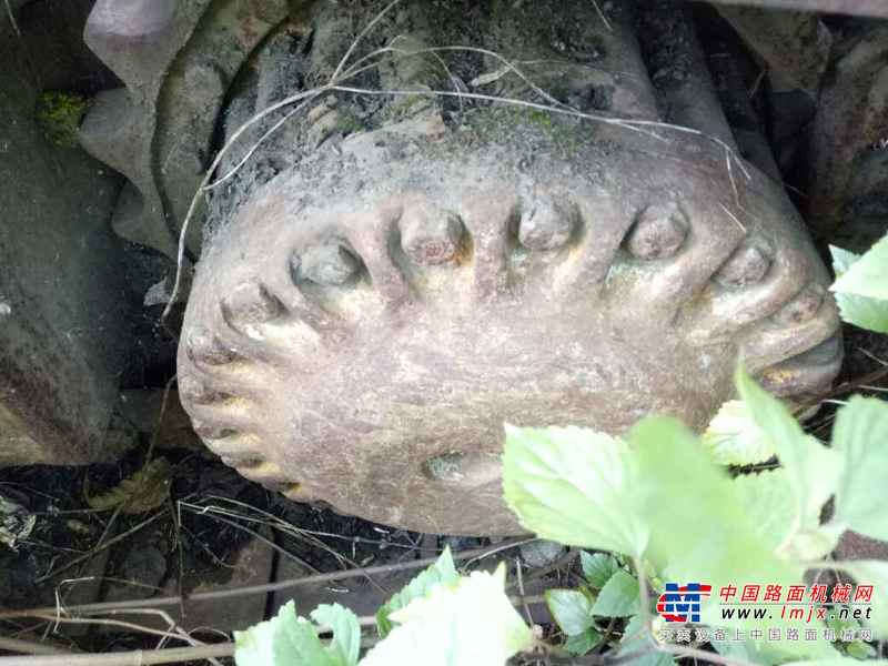 云南出售转让二手17980小时2002年小松PC200挖掘机