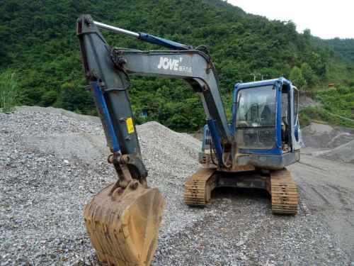 云南出售转让二手7689小时2011年恒天九五重工JV70挖掘机