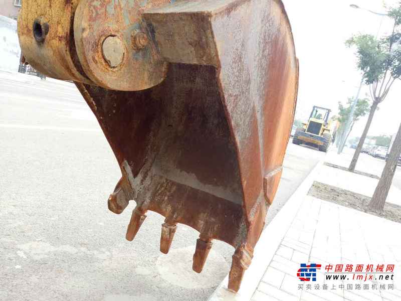 山西出售转让二手10000小时2005年恒特重工轮挖HTL120挖掘机