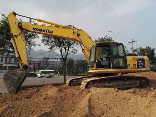 陕西出售转让二手8000小时2010年小松PC240LC挖掘机