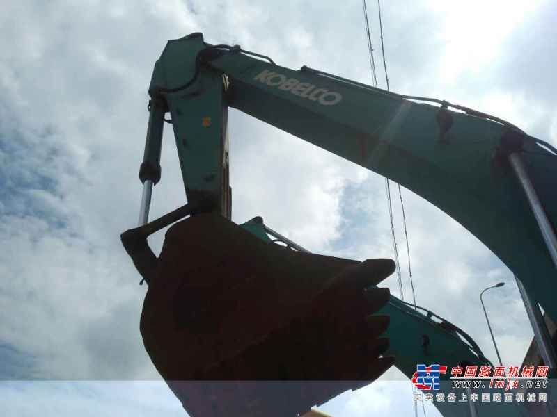 云南出售转让二手4100小时2012年神钢SK350LC挖掘机
