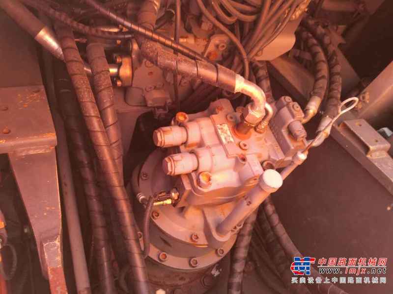 江西出售转让二手3725小时2010年日立ZX200挖掘机