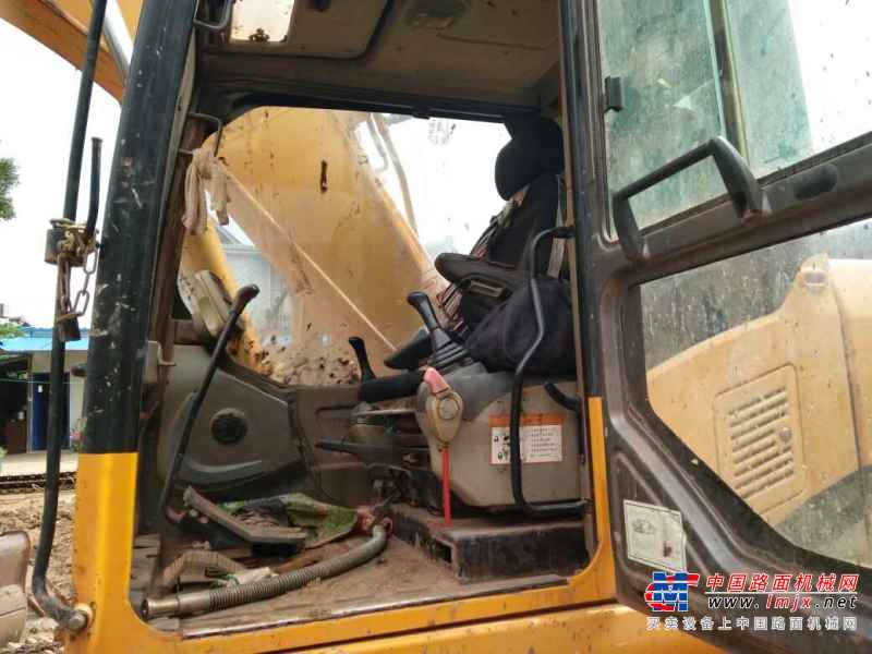 云南出售转让二手8430小时2013年临工LG6250挖掘机