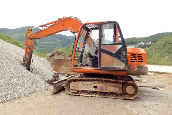 云南出售转让二手8182小时2009年斗山DH70挖掘机