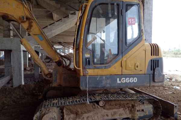 江西出售转让二手7560小时2011年临工LG660挖掘机