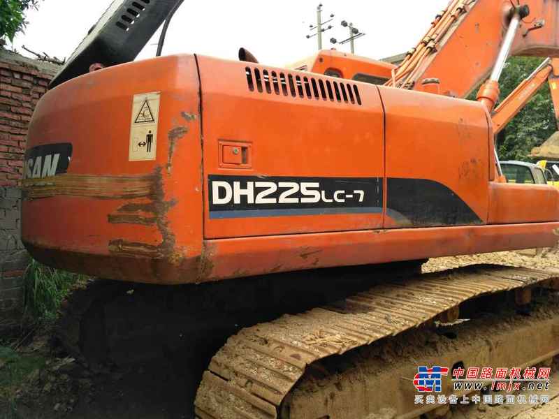 江西出售转让二手6681小时2008年斗山DH225LC挖掘机