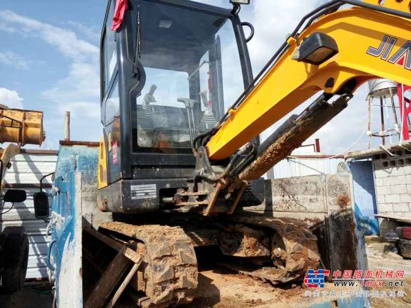 云南出售转让二手50小时2016年泰安嘉和JH18挖掘机