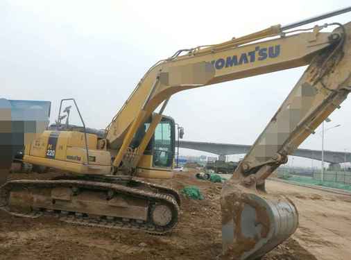 河南出售转让二手7000小时2012年小松PC220挖掘机