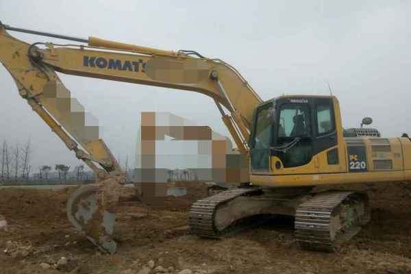 河南出售转让二手7000小时2012年小松PC220挖掘机