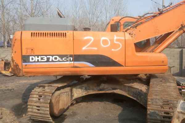 河南出售转让二手6000小时2010年斗山DH300LC挖掘机