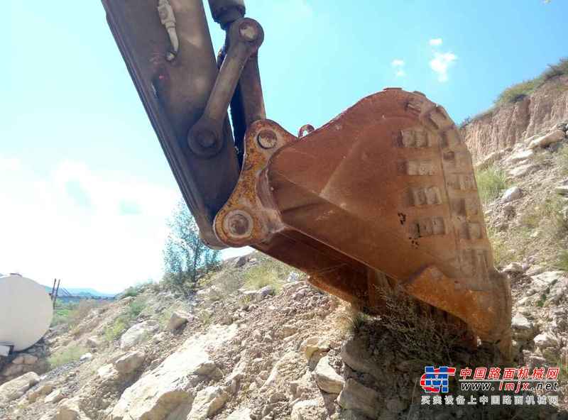 山西出售转让二手12000小时2009年日立ZX250H挖掘机