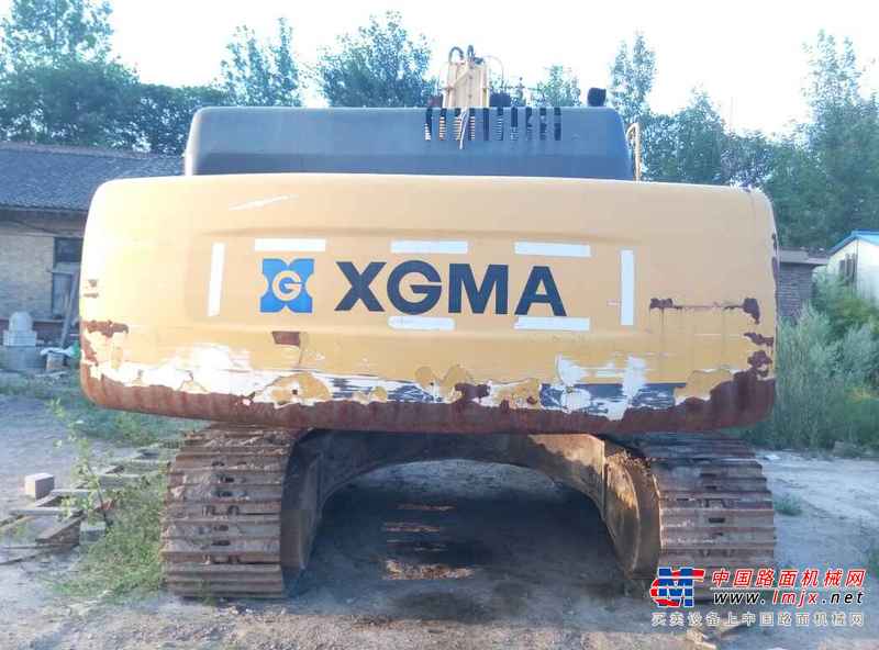 山西出售转让二手7000小时2010年厦工XG833挖掘机