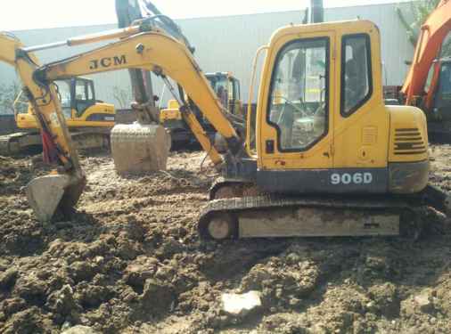 陕西出售转让二手4800小时2011年山重建机JCM906D挖掘机