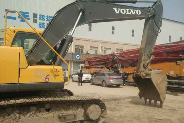 陕西出售转让二手6480小时2010年沃尔沃EC210B挖掘机