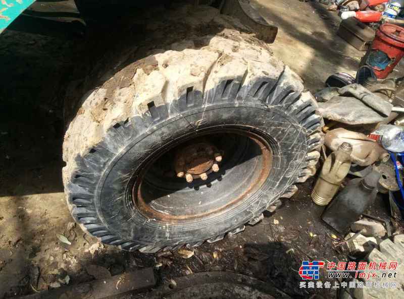 广东出售转让二手4000小时2015年新源机械轮挖65W挖掘机