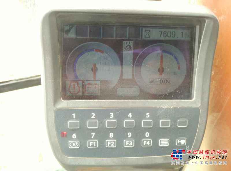 陕西出售转让二手7609小时2011年日立ZX240挖掘机
