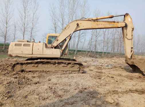 河南出售转让二手6500小时2005年现代R220LC挖掘机