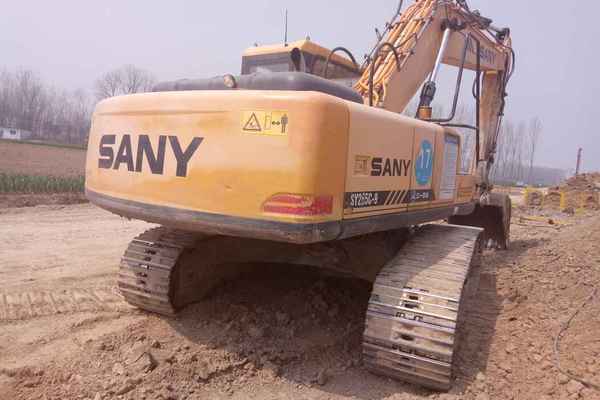 河南出售转让二手5600小时2012年三一重工SY215C挖掘机